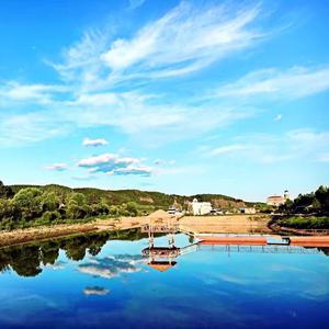 鸟克兰美女一级黄色大片
